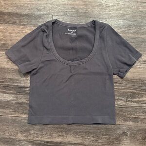 Garage Women's Gray Short Sleeve Crop Top